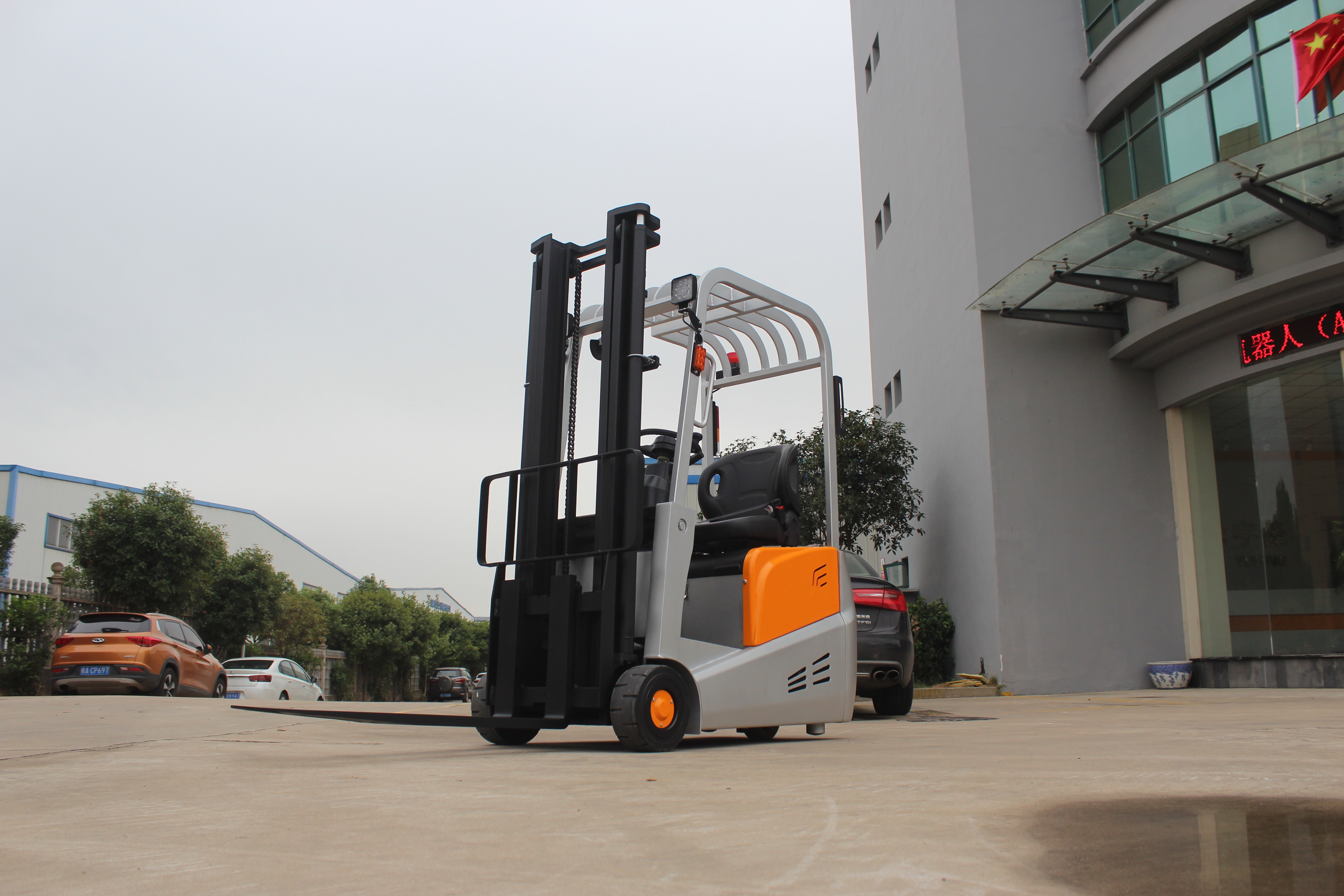 Viwint CPDA15-40 Electric Forklift Three Wheel Warehouse Equipments
