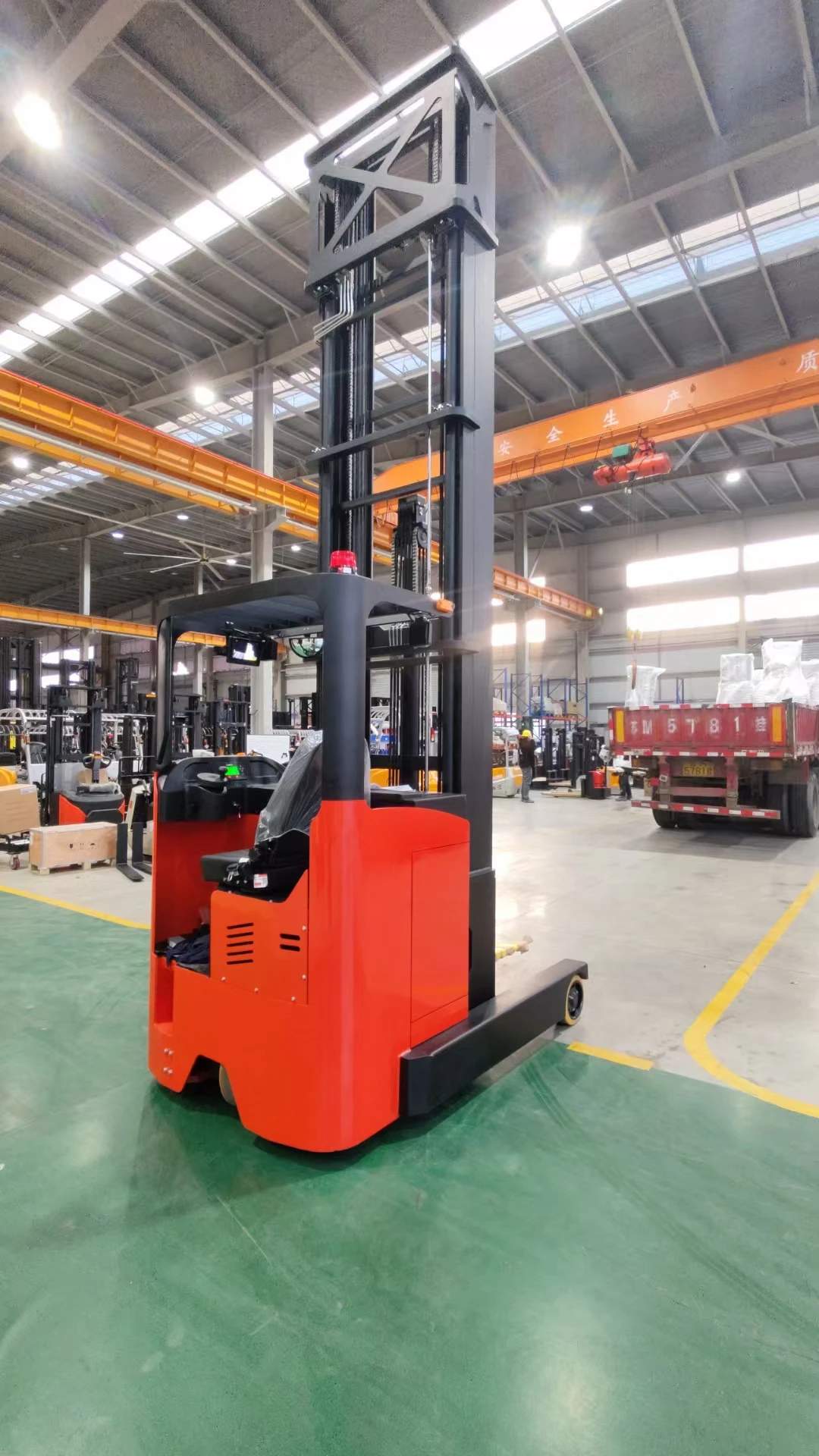 electric reach truck-3