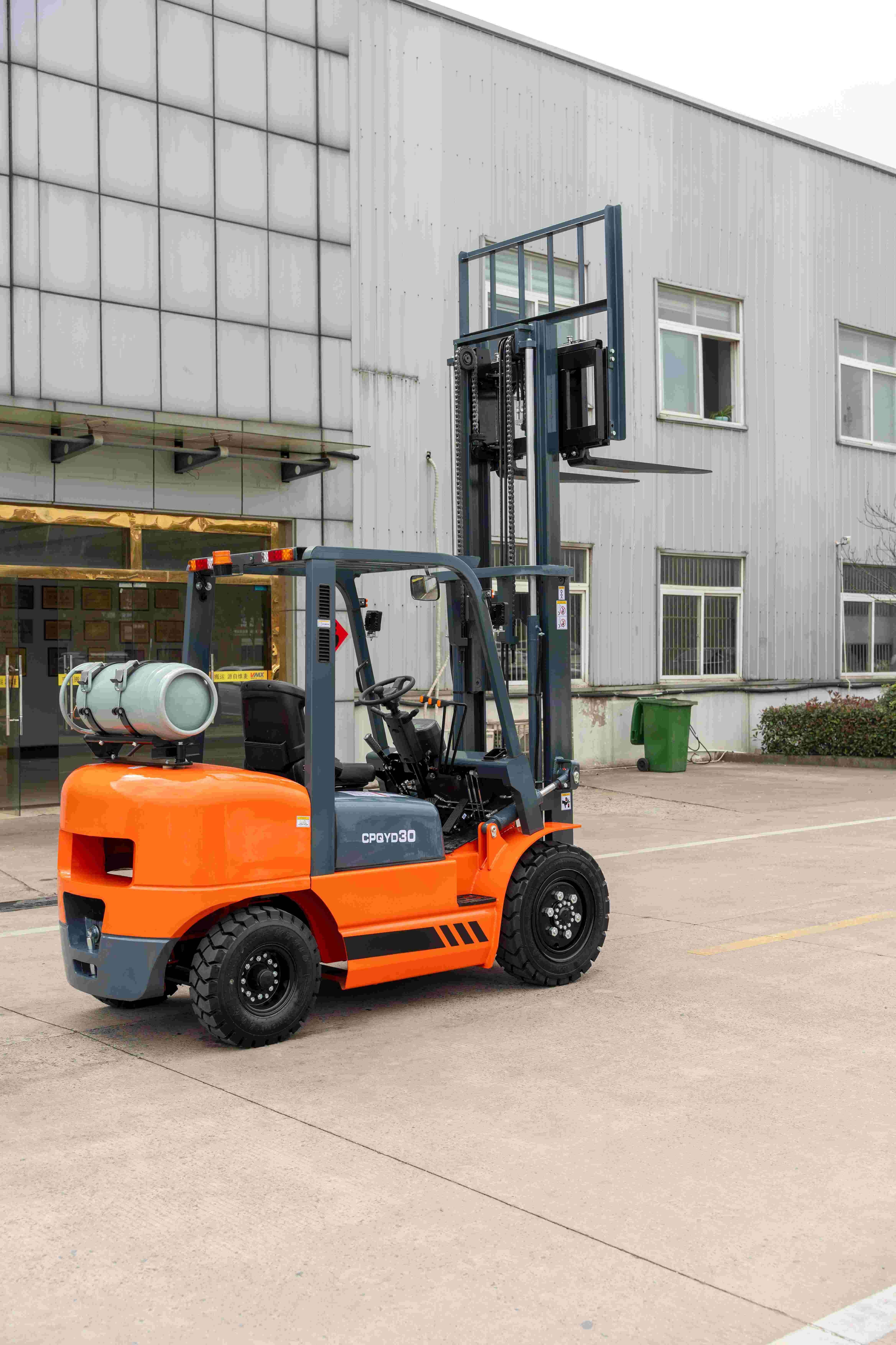 Forklift Trucks 3.5Ton Gas Engine Forklifts LPG Spare Parts Provide Ce