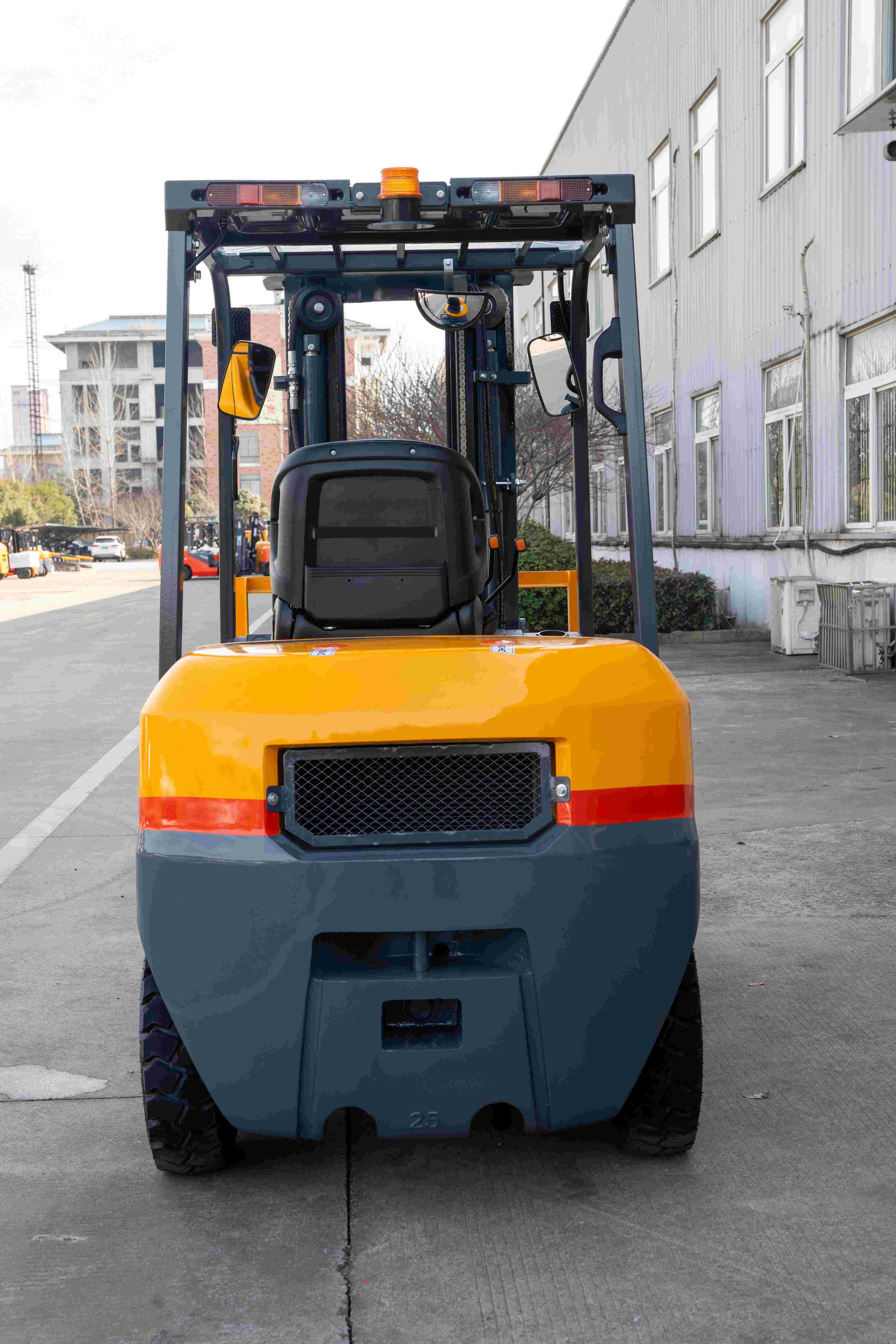 2.0ton Manual Hydraulic Forklift with Good Quality
