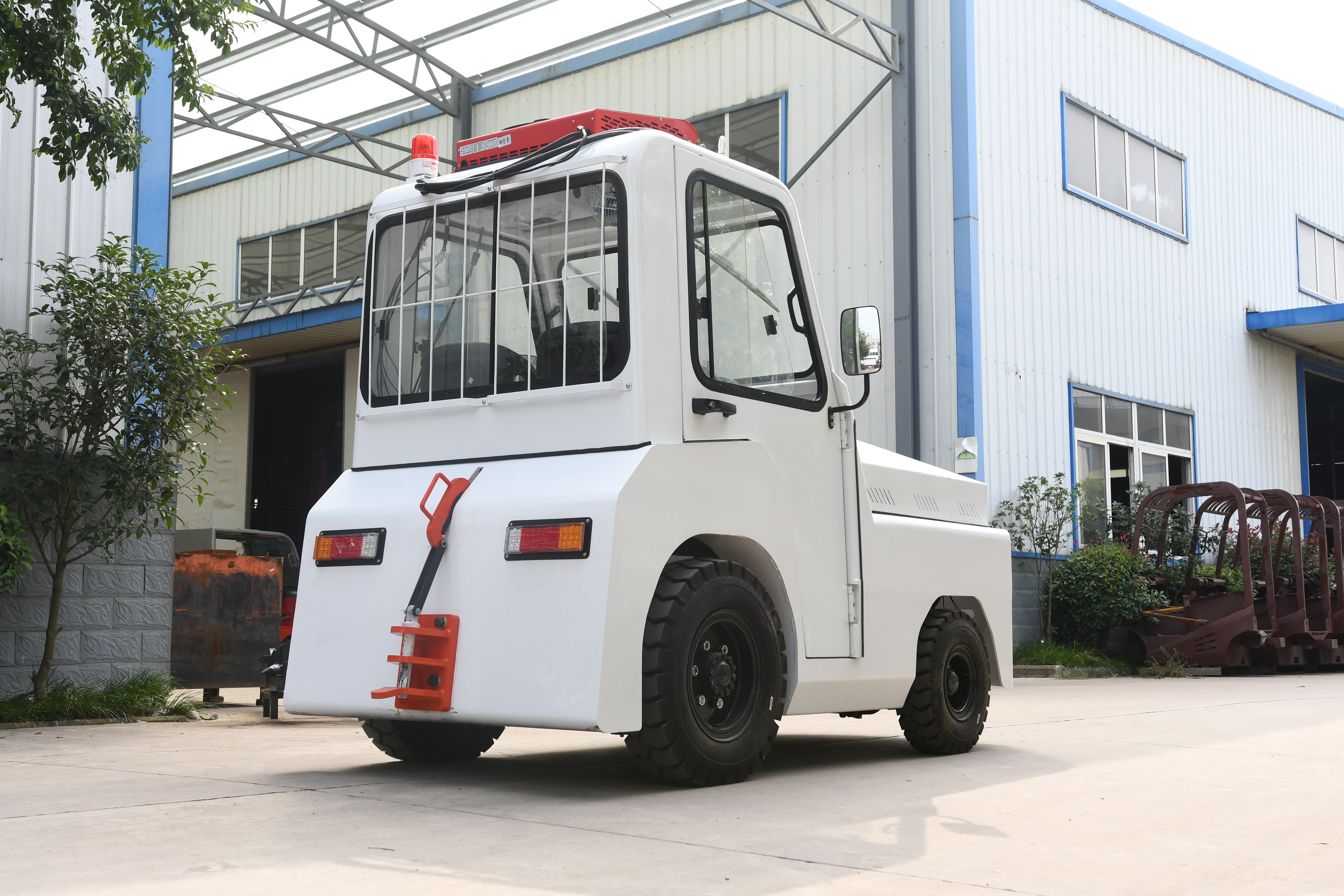 VIWINT All New 25 30Ton Airport Baggage Towing Tug Tractor Electric Tractor for Aviation &Train Station