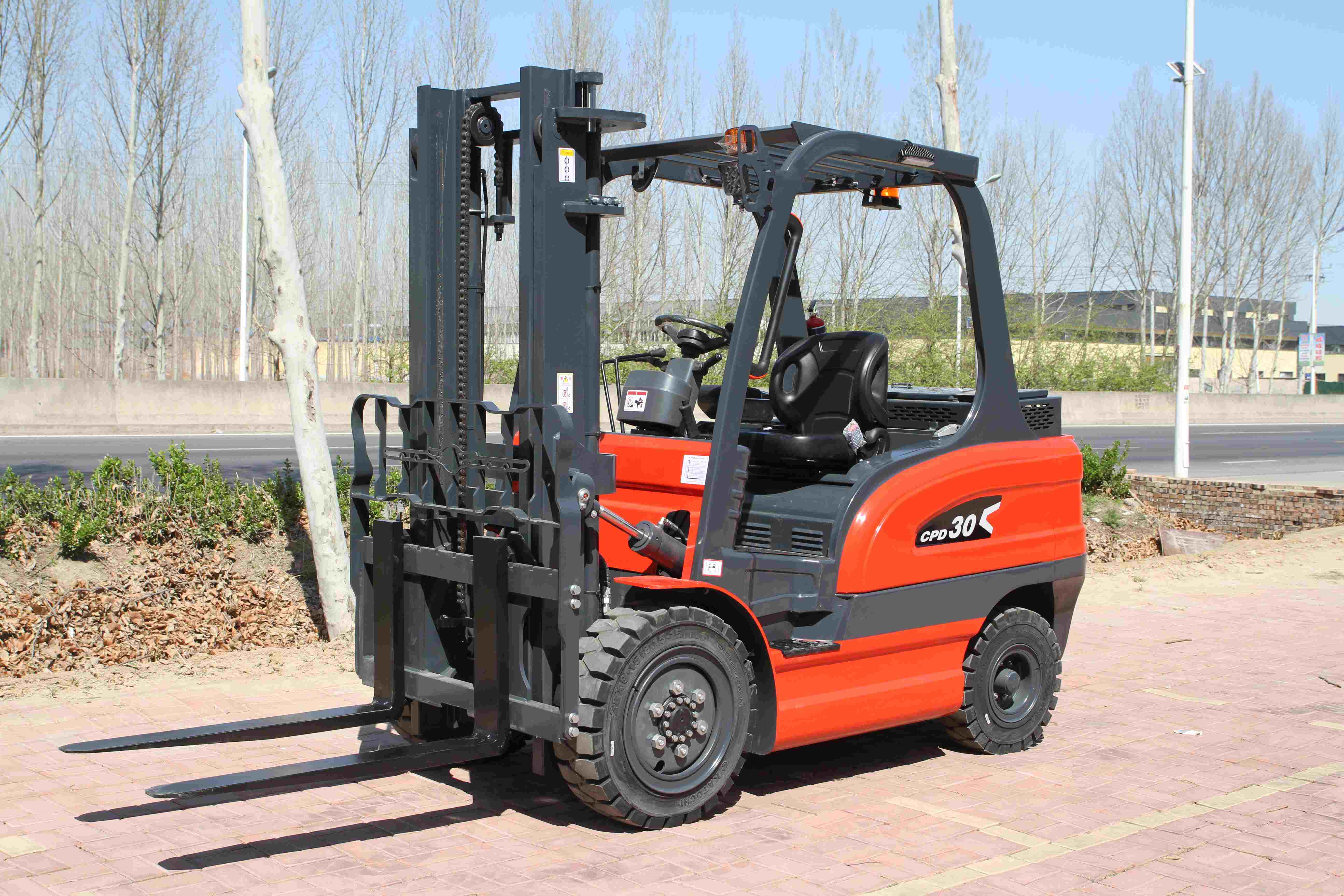 3T 4T 5T 6T 7T 8T 10Ton Dual Drive Electric Forklift with Li-ion Battery Four Wheel for Indoor Use