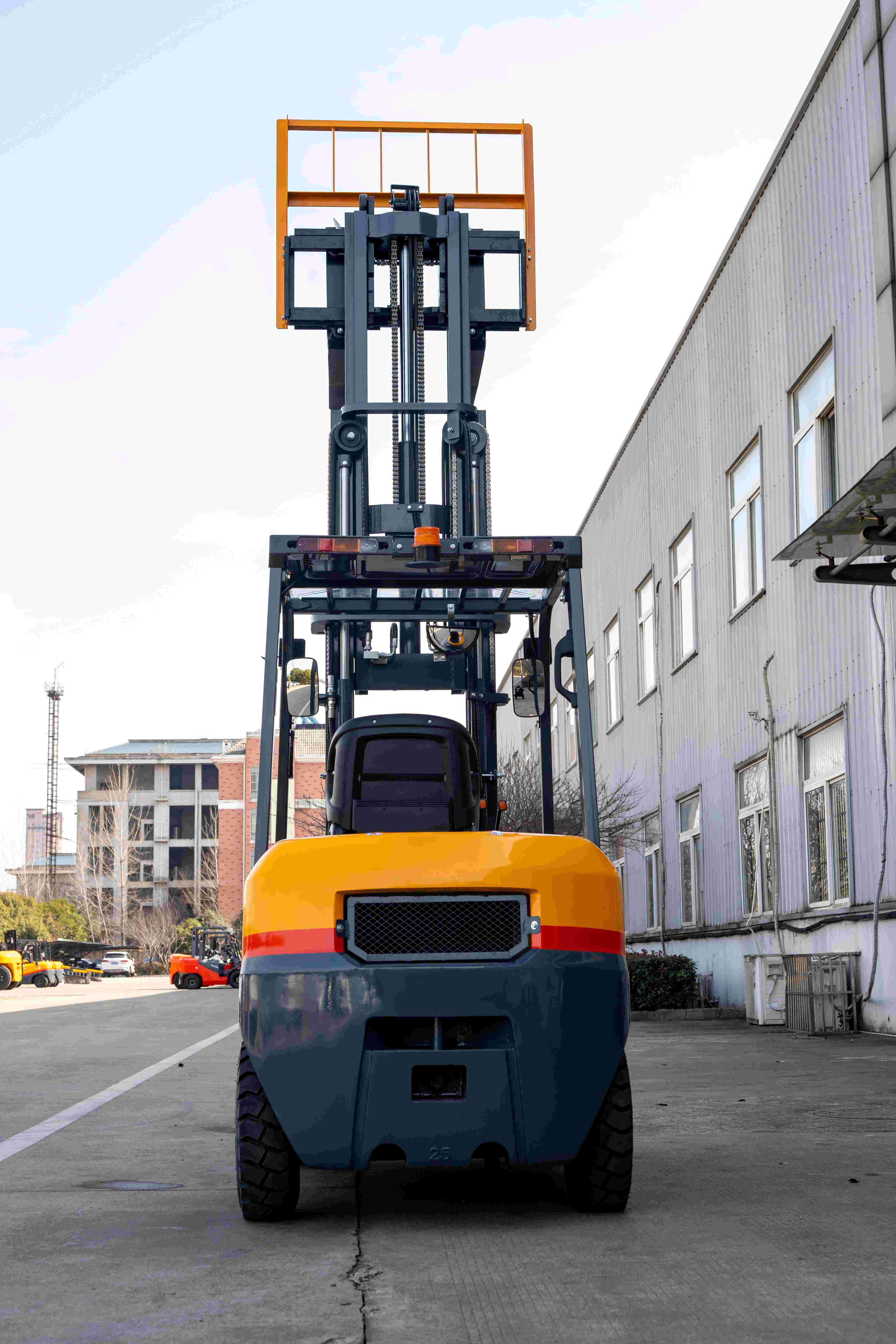 Factory Price CPCD30 3ton diesel Forklift Truck Automatic Transmission Electronic Gear Shift Cheap Price
