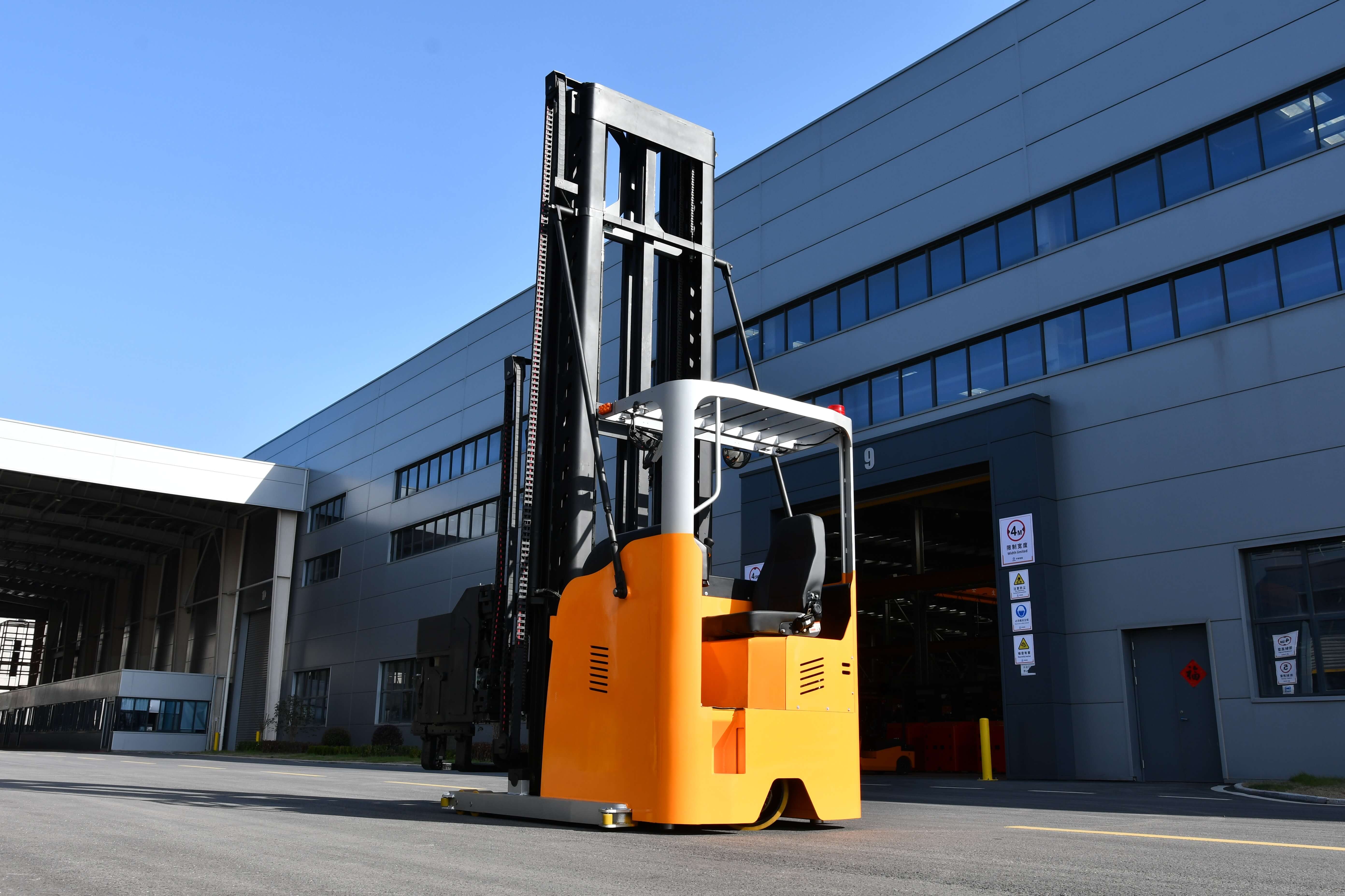 Warehouse Handling Equipment 3 Way Electric Pallet Stacker CDME15-40 Seated Type Electric Forklift