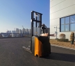 Wholesale Stand on Self Climbing 1500kg Pallet Stacker Electric Lifter Forklift Straddle Self Propelled Truck Jack CDD15II-30