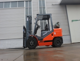 CE EPA Certified Hot Sale 3ton 3.5ton 4ton LPG Forklift Truck Nissan GCT Engine Gas Gasoline Double Fuel Forklift Economy Use