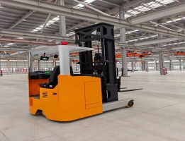 CQDE20-50S Electric Reach Forklift Three Stage Mast 5000mm Lifting Height Reach Truck for Warehouse