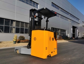 Wholesale 2 Ton 7.5 Meter Standing Type CQDS20-75S Electric Powered Four Direction Forklift Reach Truck