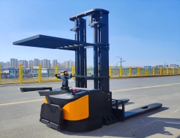 3m Electric Pallet Stacker with Adjustable Lifting Forks Walking Stand-On Type Truck